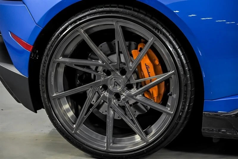 2020 Lamborghini Huracan - Image 15 of 31