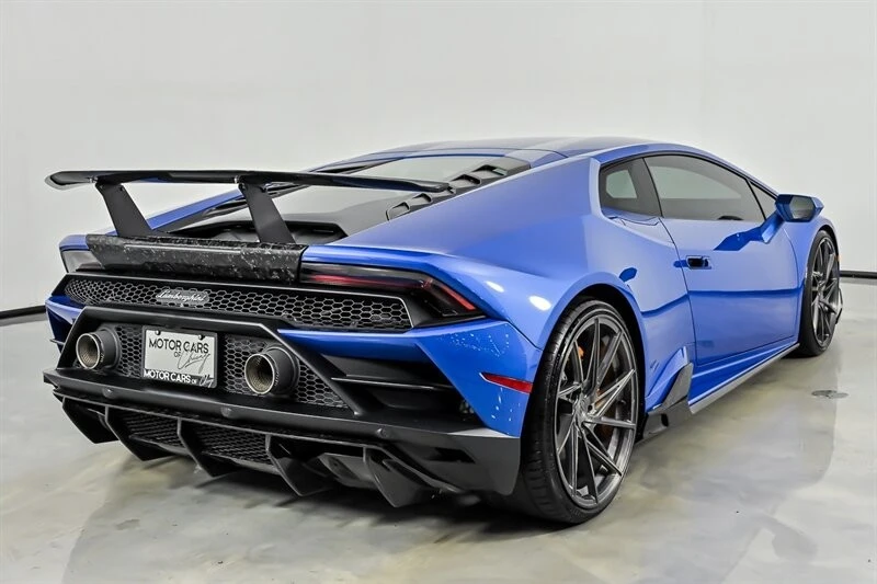 2020 Lamborghini Huracan - Image 13 of 31