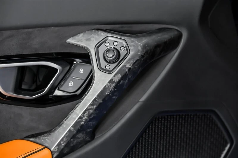 2020 Lamborghini Huracan - Image 21 of 31