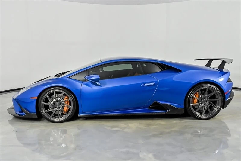 2020 Lamborghini Huracan - Image 8 of 31