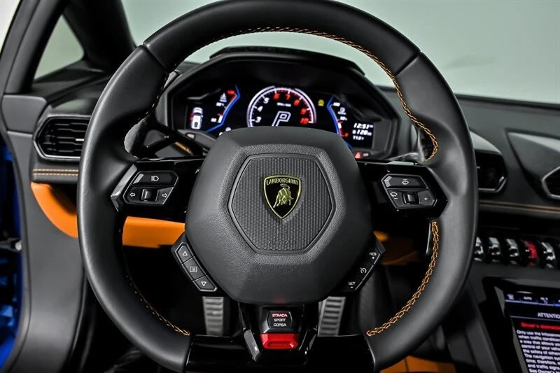 2020 Lamborghini Huracan - Image 29 of 31