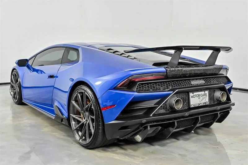 2020 Lamborghini Huracan - Image 11 of 31