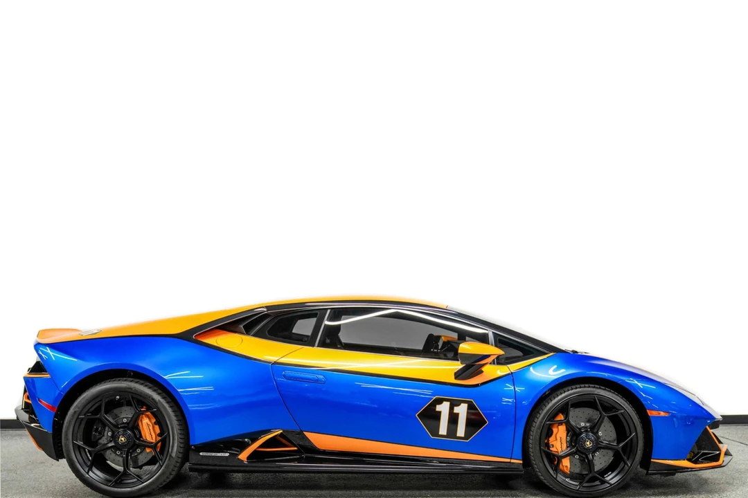 2020 Lamborghini Huracan LP610-2 EVO - Image 2 of 21