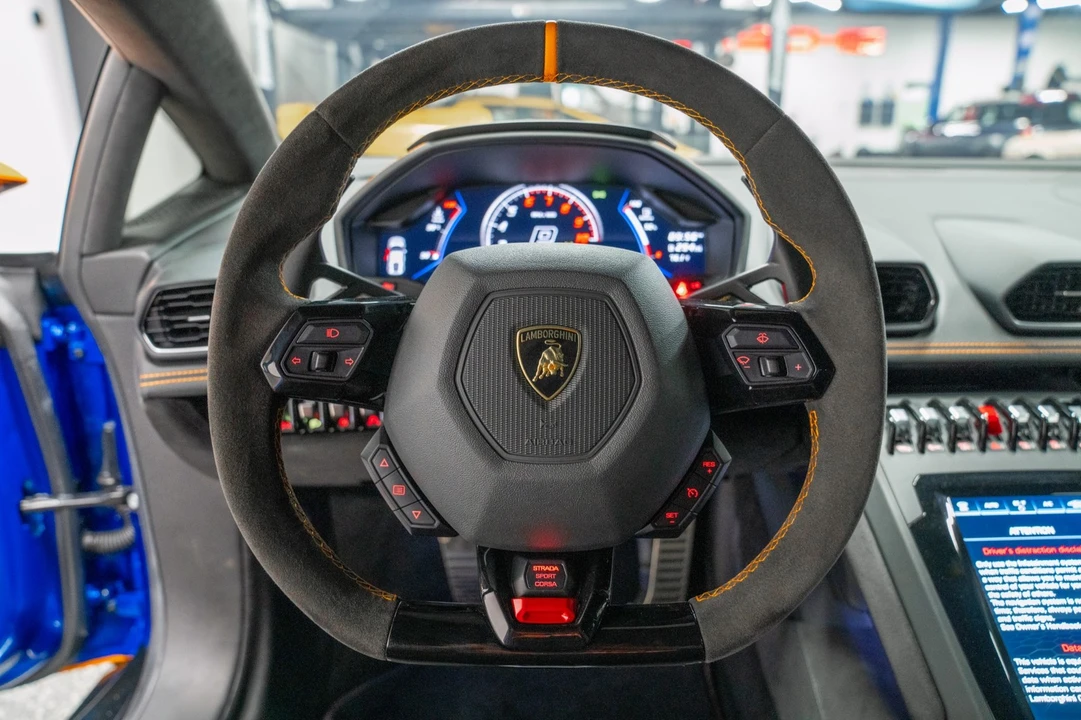 2020 Lamborghini Huracan LP610-2 EVO - Image 14 of 21