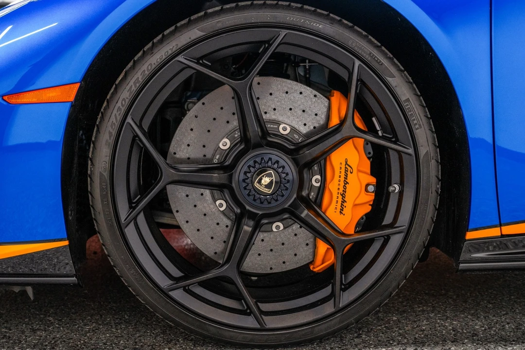 2020 Lamborghini Huracan LP610-2 EVO - Image 9 of 21