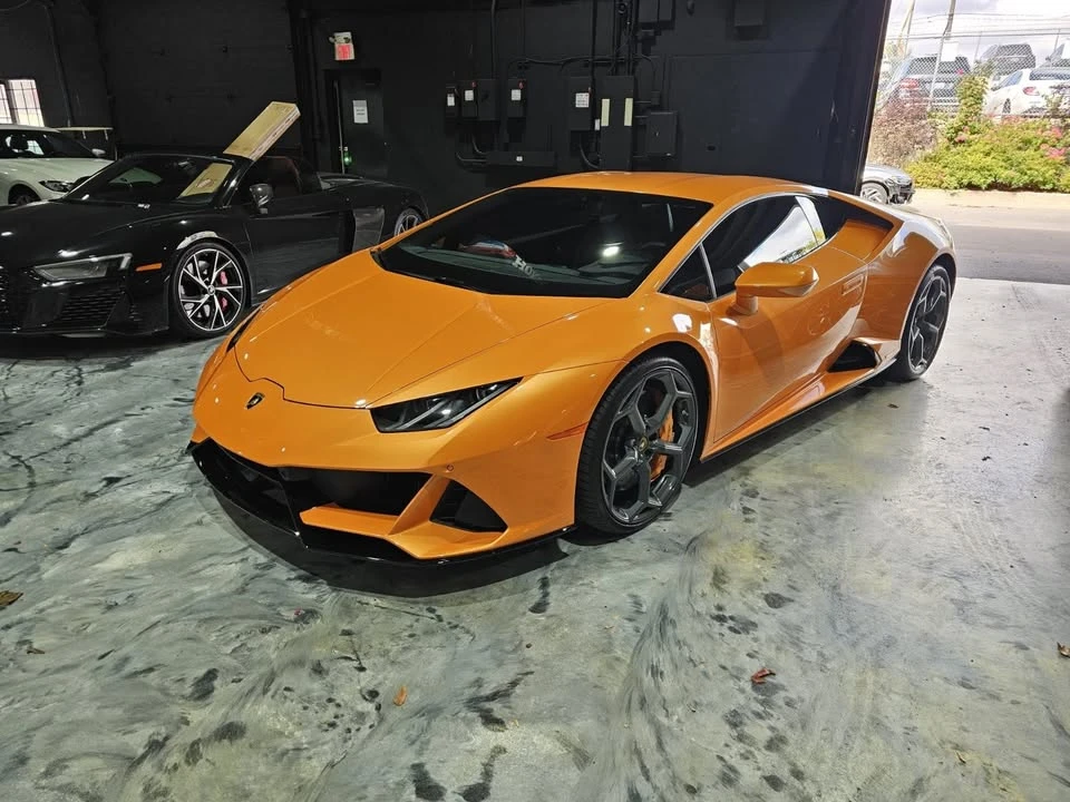 2020 Lamborghini Huracan - Image 2 of 20