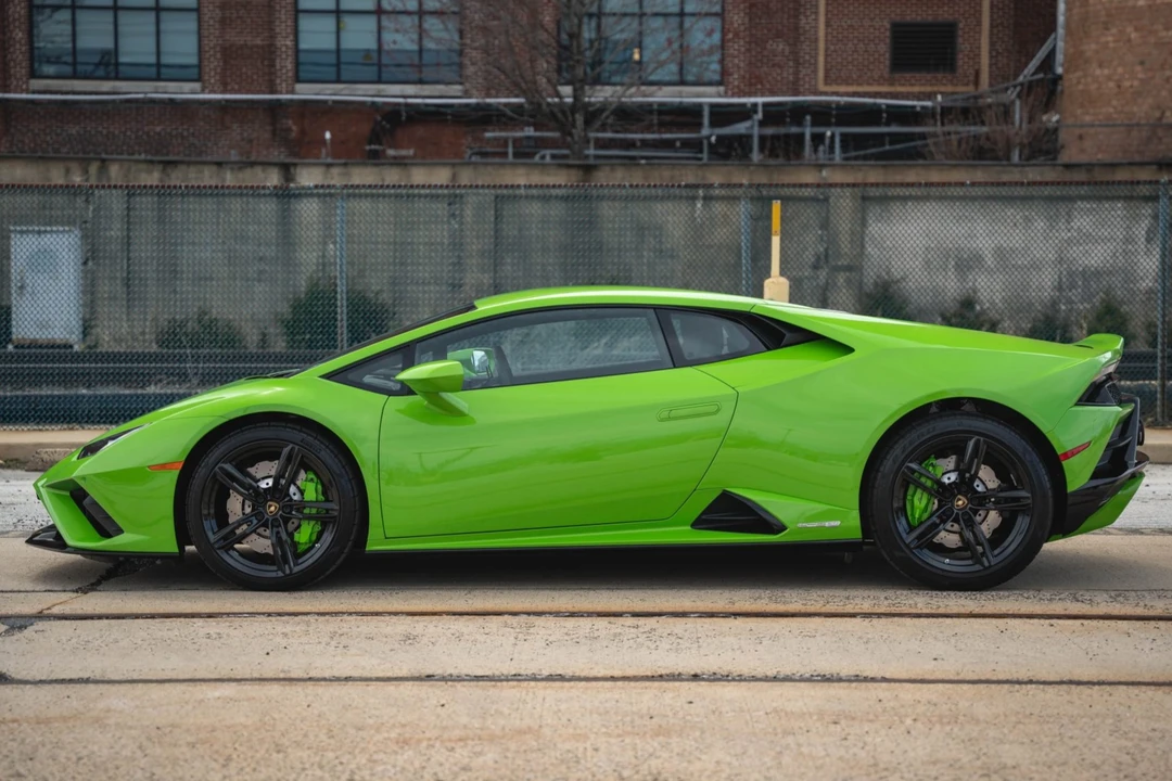 2020 Lamborghini Huracan LP610-2 EVO - Image 24 of 31