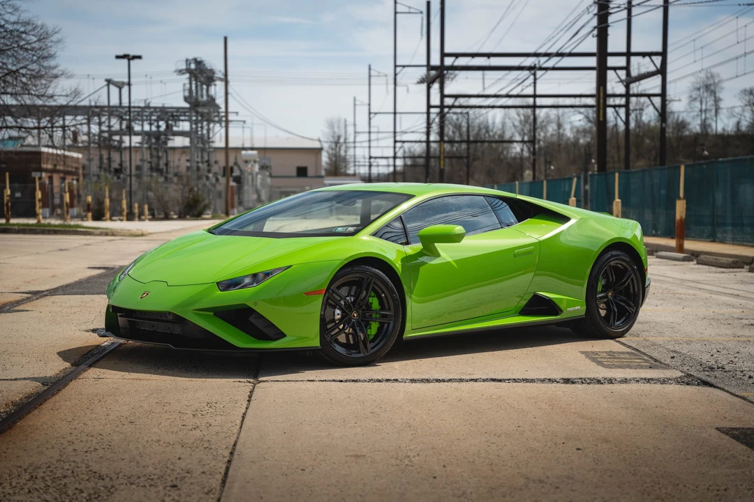 2020 Lamborghini Huracan LP610-2 EVO - Image 3 of 31