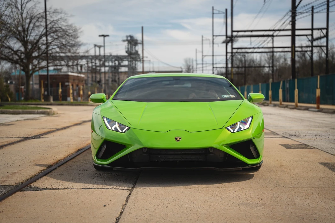 2020 Lamborghini Huracan LP610-2 EVO - Image 7 of 31