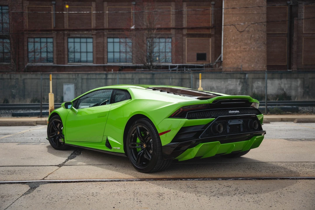 2020 Lamborghini Huracan LP610-2 EVO - Image 22 of 31