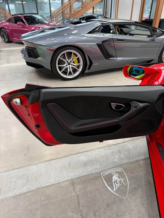 2020 Lamborghini Huracan LP610-2 EVO - Image 11 of 17