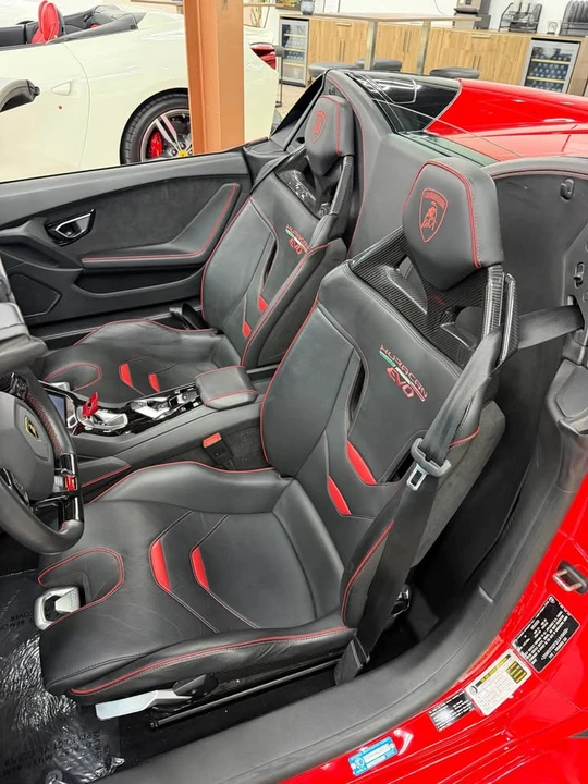 2020 Lamborghini Huracan LP610-2 EVO - Image 13 of 17