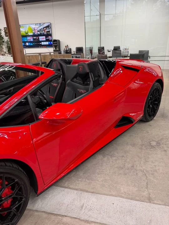 2020 Lamborghini Huracan LP610-2 EVO - Image 4 of 17