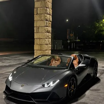 2020 Lamborghini Huracan EVO Spyder Convertible 2D