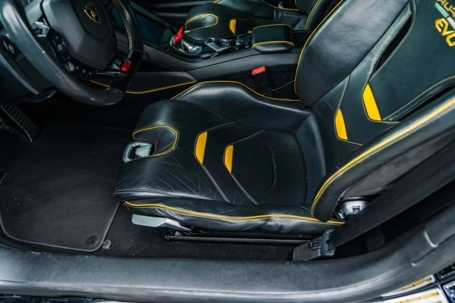 2020 Lamborghini Huracan LP610-2 EVO - Image 19 of 21