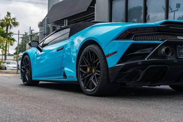 2020 Lamborghini Huracan LP610-2 EVO - Image 8 of 21