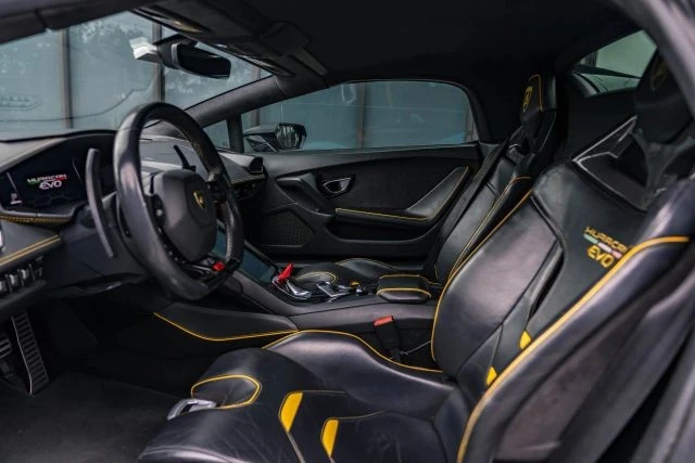 2020 Lamborghini Huracan LP610-2 EVO - Image 18 of 21