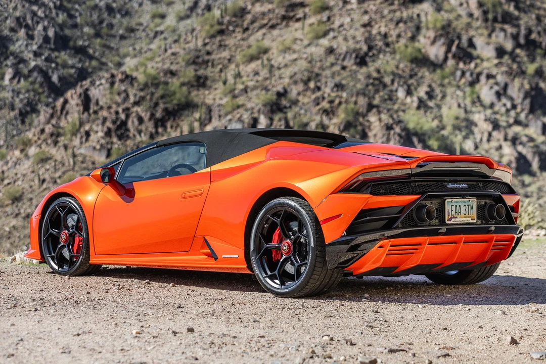 2020 Lamborghini Huracan LP610-2 EVO - Image 18 of 31