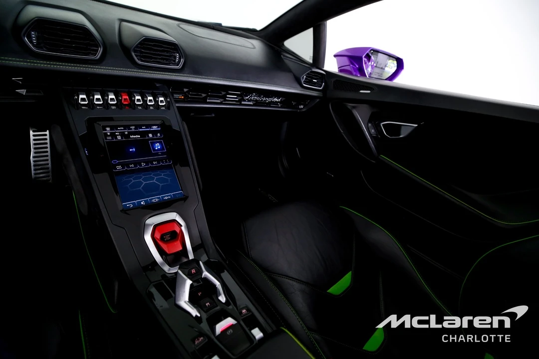 2020 Lamborghini Huracan LP640-4 EVO - Image 16 of 30