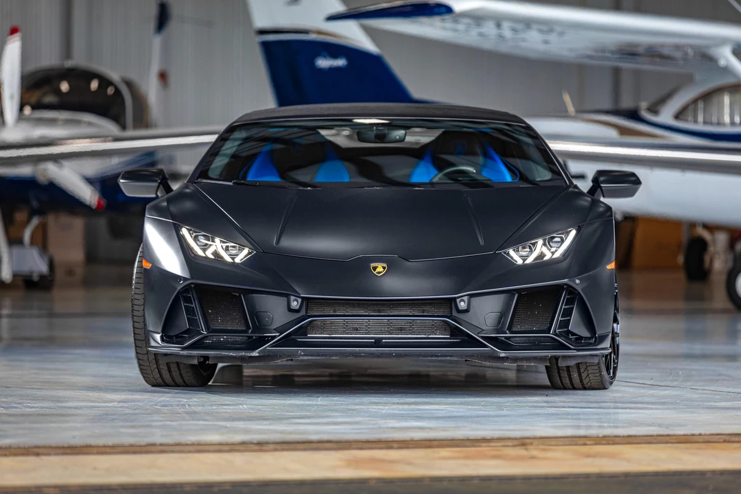 2020 Lamborghini Huracan LP640-4 EVO - Image 6 of 31