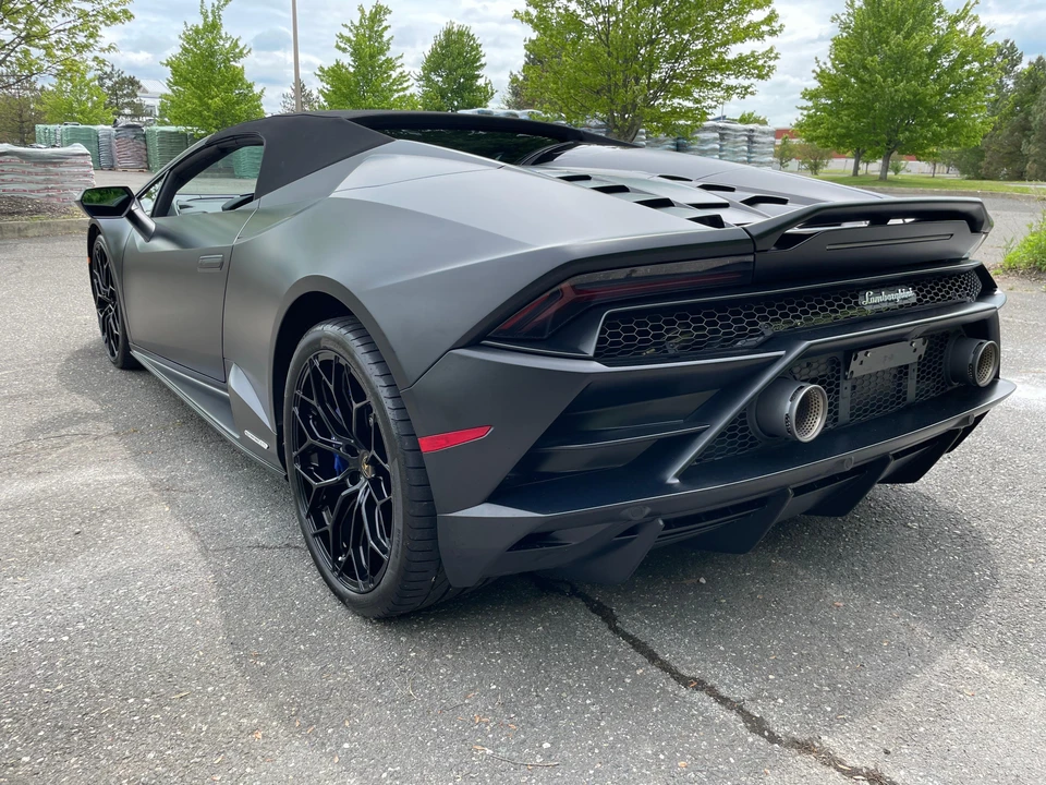 2020 Lamborghini Huracan LP640-4 EVO - Image 15 of 31