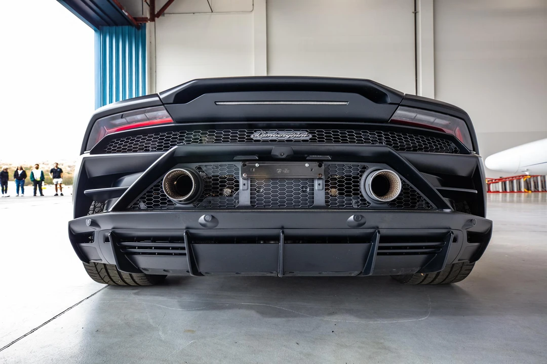 2020 Lamborghini Huracan LP640-4 EVO - Image 10 of 31