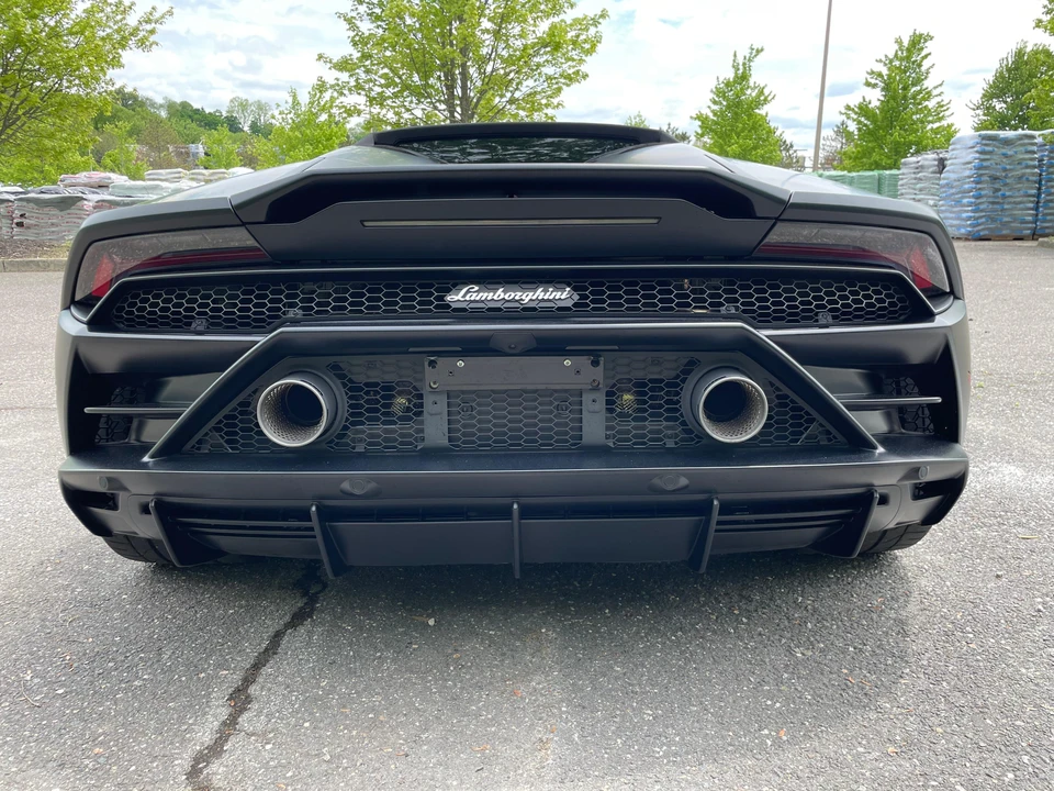 2020 Lamborghini Huracan LP640-4 EVO - Image 16 of 31