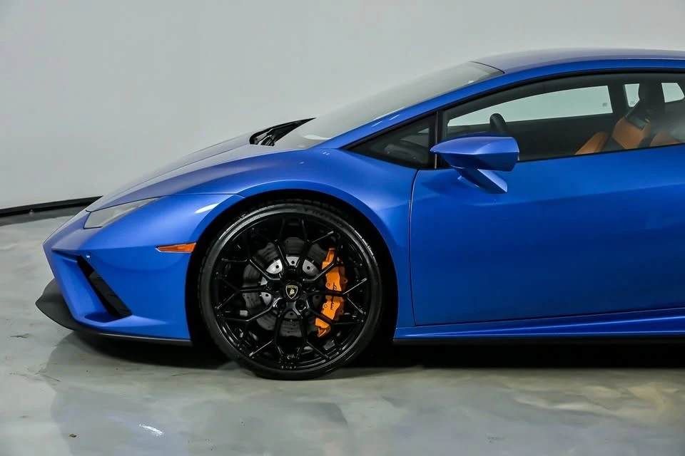 2020 Lamborghini Huracan LP640-4 EVO - Image 7 of 20