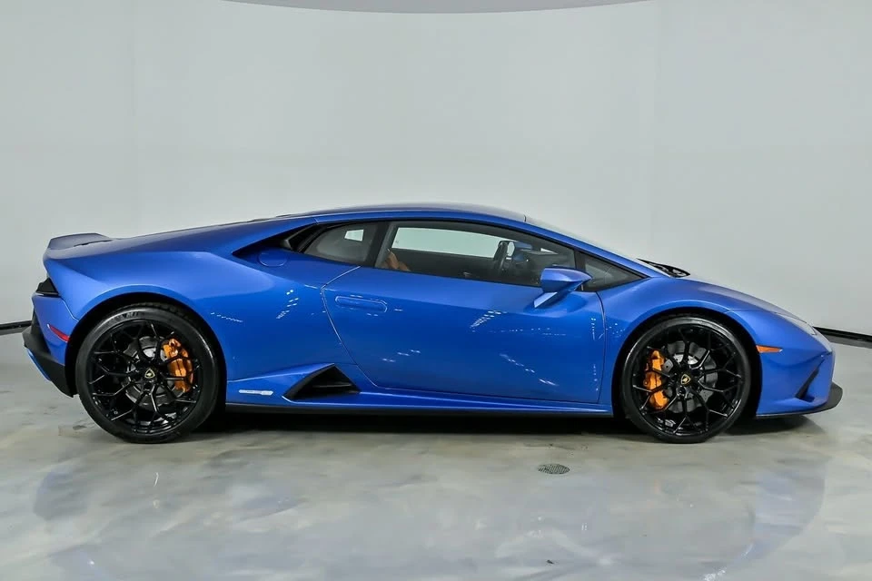 2020 Lamborghini Huracan LP640-4 EVO - Image 14 of 20