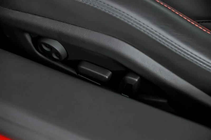 2020 Lamborghini Huracan - Image 20 of 31