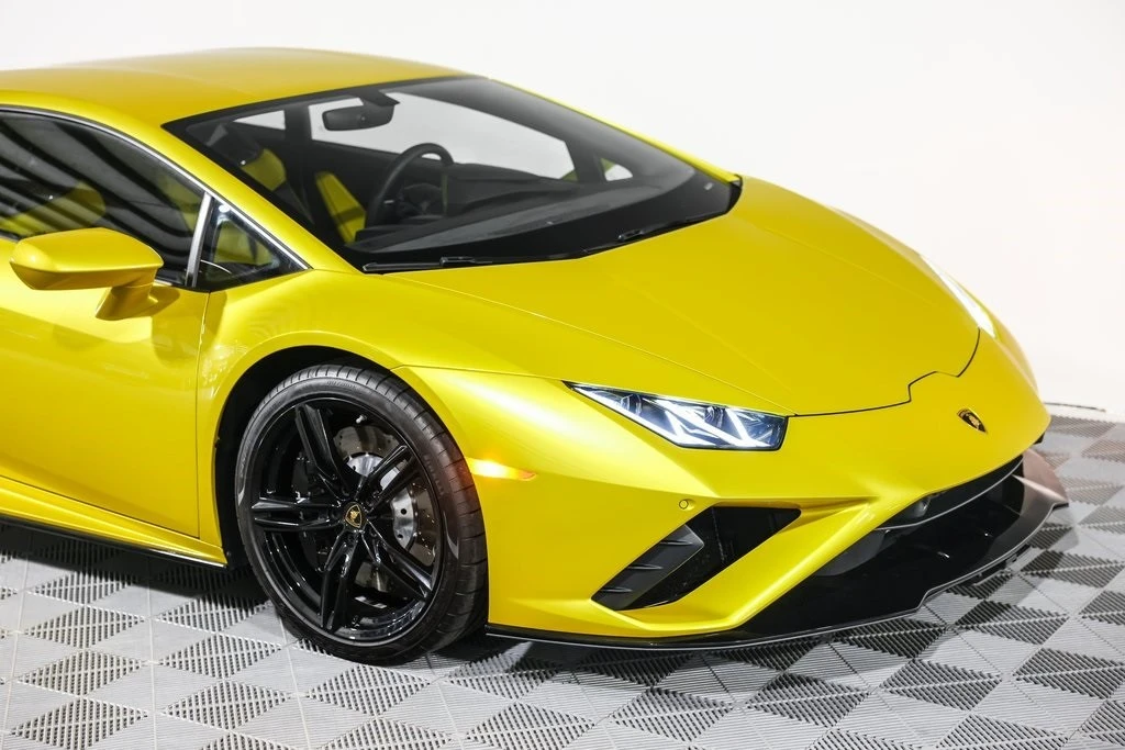 2020 Lamborghini Huracan LP640-4 EVO - Image 5 of 21