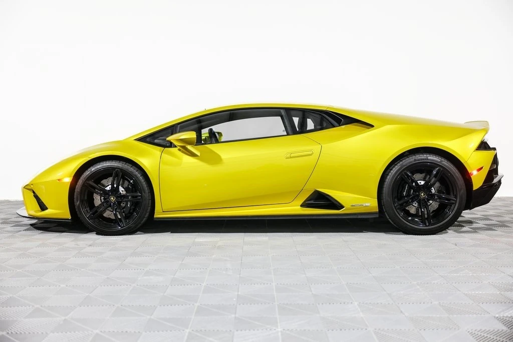 2020 Lamborghini Huracan LP640-4 EVO - Image 12 of 21