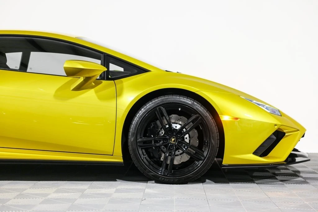 2020 Lamborghini Huracan LP640-4 EVO - Image 3 of 21