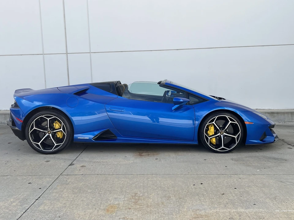 2020 Lamborghini Huracan LP640-4 EVO - Image 6 of 31