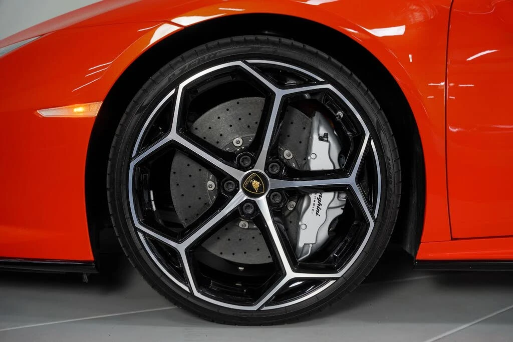 2020 Lamborghini Huracan LP610-2 EVO - Image 18 of 31