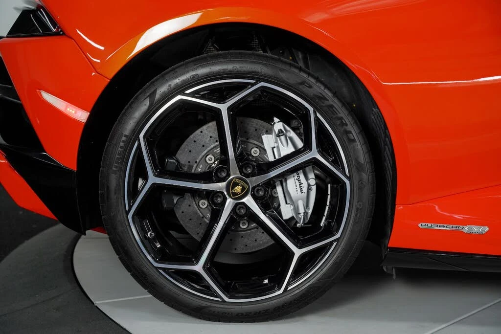 2020 Lamborghini Huracan LP610-2 EVO - Image 27 of 31