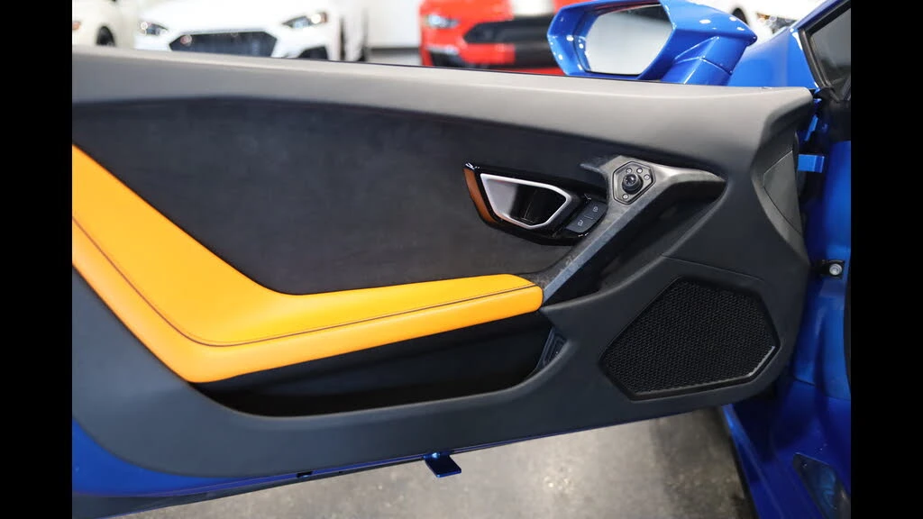 2020 Lamborghini Huracan LP610-2 EVO - Image 13 of 31
