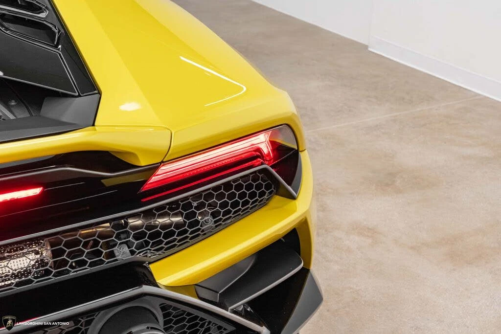 2020 Lamborghini Huracan LP610-2 EVO - Image 18 of 31