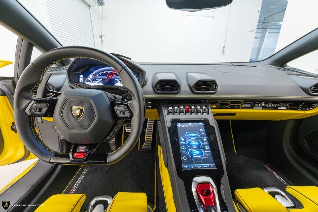 2020 Lamborghini Huracan LP610-2 EVO - Image 4 of 31