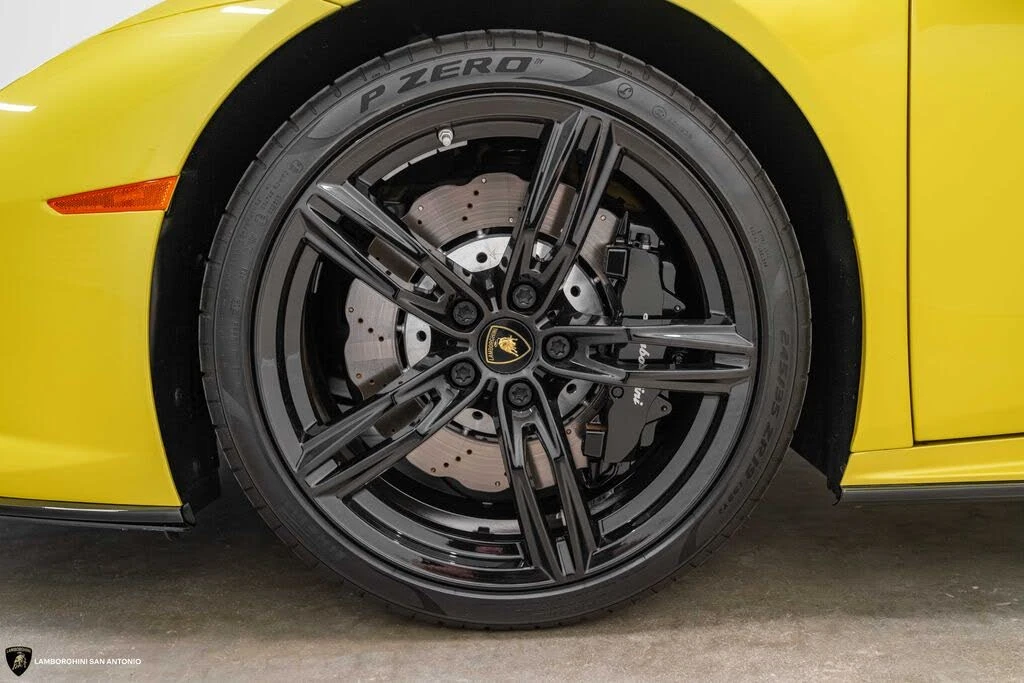 2020 Lamborghini Huracan LP610-2 EVO - Image 6 of 31