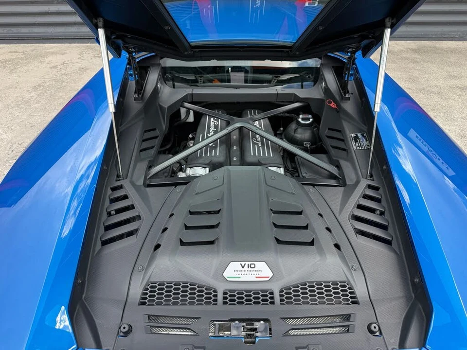 2020 Lamborghini Huracan LP610-2 EVO - Image 27 of 31
