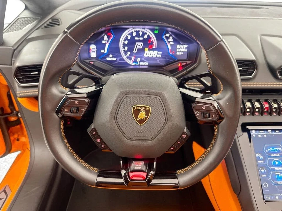 2020 Lamborghini Huracan LP610-2 EVO - Image 11 of 31