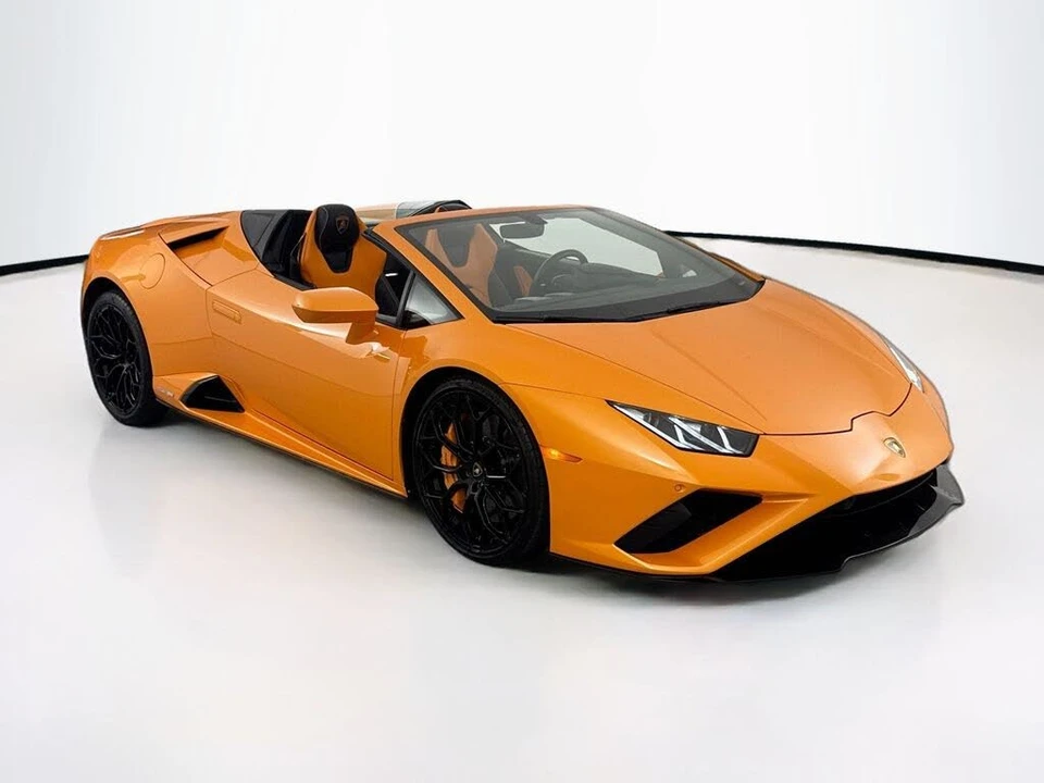 2020 Lamborghini Huracan LP610-2 EVO - Image 3 of 31