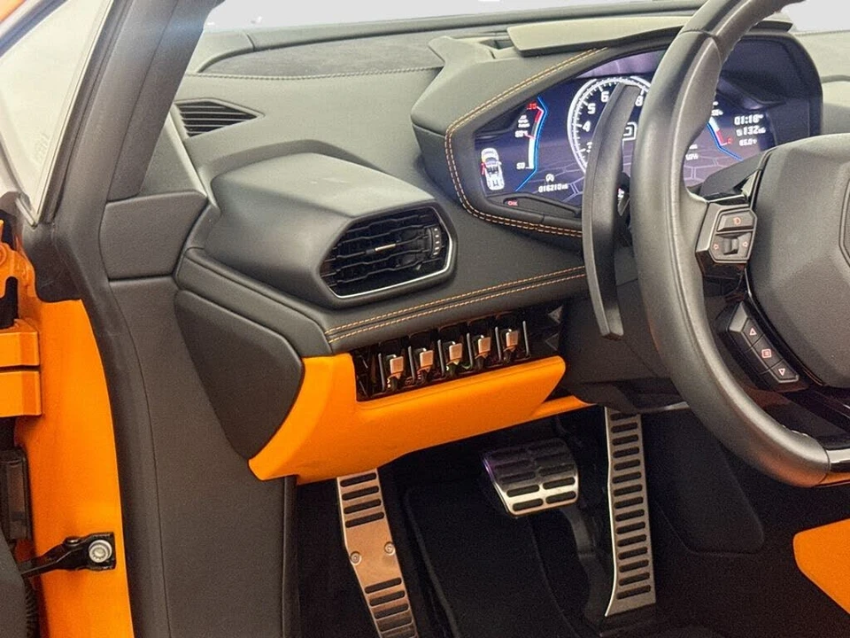 2020 Lamborghini Huracan LP610-2 EVO - Image 10 of 31