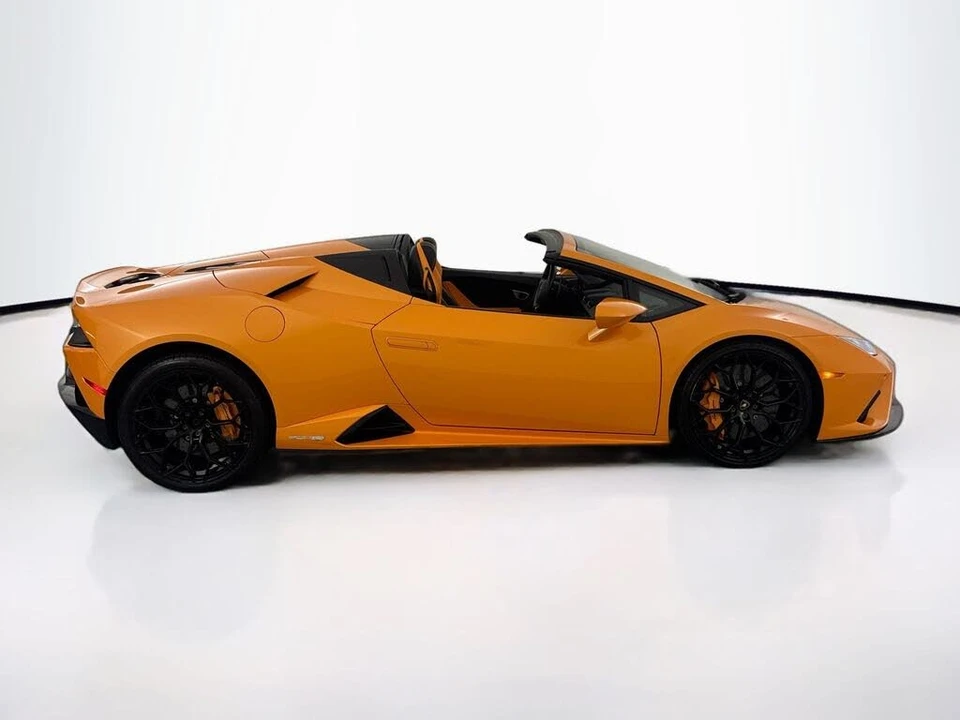 2020 Lamborghini Huracan LP610-2 EVO - Image 4 of 31