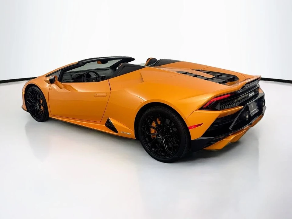 2020 Lamborghini Huracan LP610-2 EVO - Image 7 of 31