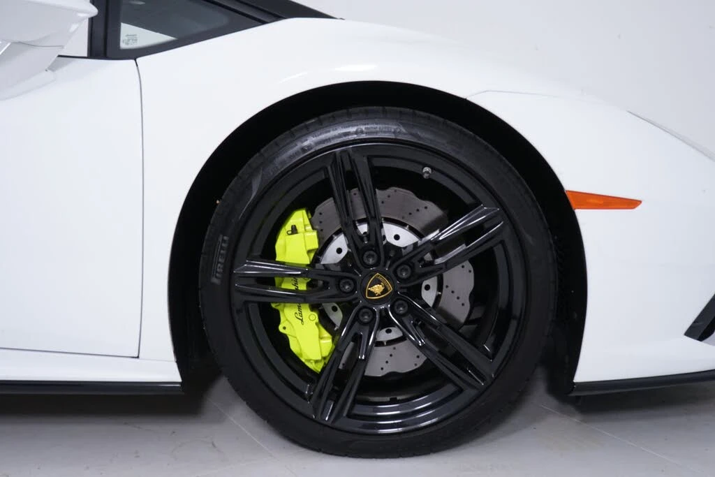 2020 Lamborghini Huracan LP610-2 EVO - Image 16 of 26