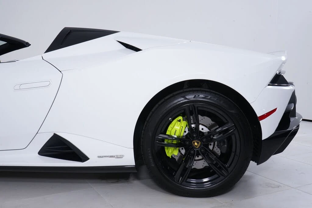2020 Lamborghini Huracan LP610-2 EVO - Image 13 of 26