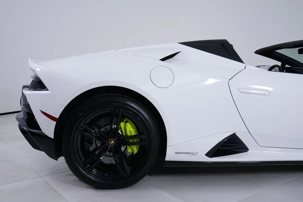 2020 Lamborghini Huracan LP610-2 EVO - Image 14 of 26