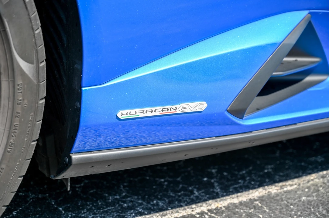 2020 Lamborghini Huracan LP610-2 EVO - Image 11 of 12